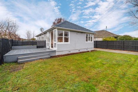 Photo of property in 139 Aorangi Road, Bryndwr, Christchurch, 8053