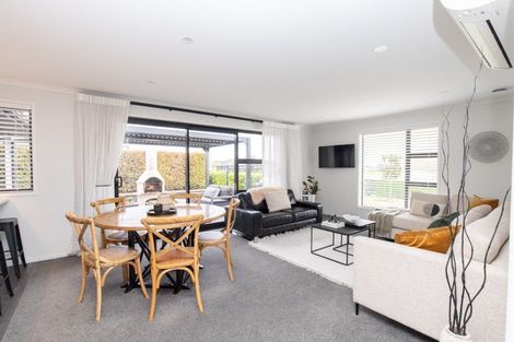 Photo of property in 5 Costello Drive, Ngatea, 3503