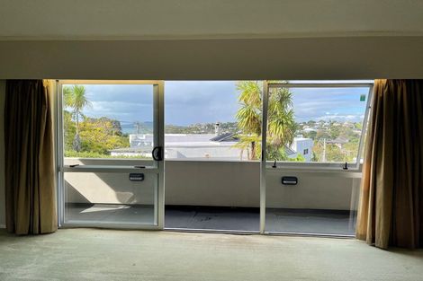 Photo of property in 424 Beach Road, Mairangi Bay, Auckland, 0630