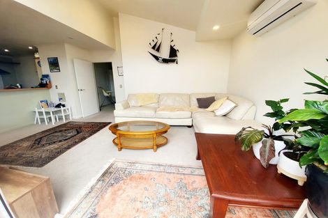 Photo of property in 19/36u Dee Street, Island Bay, Wellington, 6023