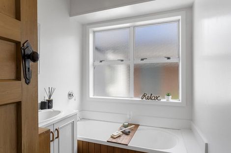 Photo of property in 56 Wroxton Terrace, Merivale, Christchurch, 8014