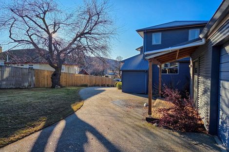 Photo of property in 35 Aorangi Crescent, Lake Tekapo, 7999