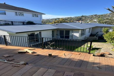Photo of property in 105 Churchill Drive, Crofton Downs, Wellington, 6035