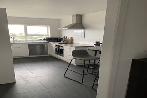 Photo of property in 25 Sugarloaf Road, Brooklyn, Wellington, 6021