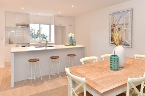 Photo of property in 213/252 Centreway Road, Orewa, 0931