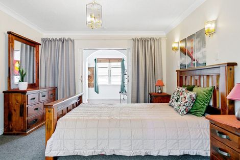 Photo of property in 44 Mere Road, Taupo, 3330