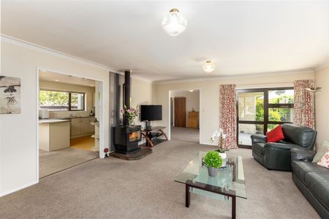 Photo of property in 25 Townshend Crescent, Halswell, Christchurch, 8025