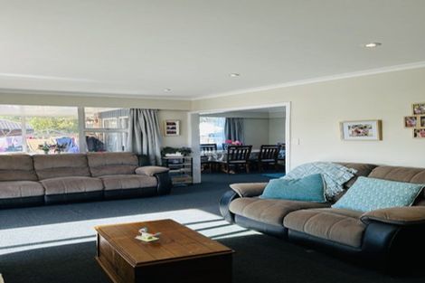 Photo of property in 91 Warren Crescent, Hillmorton, Christchurch, 8025