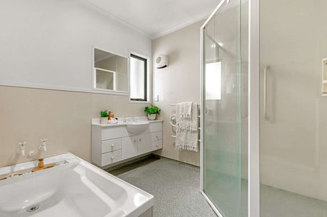 Photo of property in 11b Tay Street, Mount Maunganui, 3116
