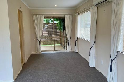 Photo of property in 31 Macnean Drive, East Tamaki Heights, Auckland, 2016