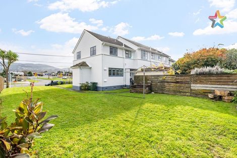 Photo of property in 26 Durham Crescent, Fairfield, Lower Hutt, 5011
