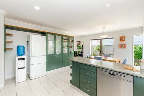 Photo of property in 17 Te Kupe Road, Paraparaumu Beach, Paraparaumu, 5032