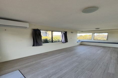 Photo of property in 2/10 Belmont Terrace, Milford, Auckland, 0620