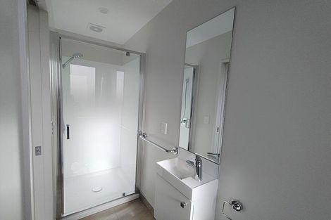 Photo of property in 2/9 Beaufield Lane, Te Atatu Peninsula, Auckland, 0610