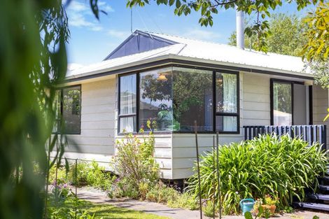 Photo of property in 20 Linwood Drive, Paraparaumu, 5032