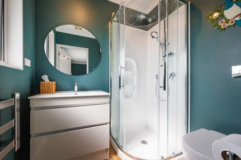 Photo of property in 56 Karina Terrace, Roslyn, Palmerston North, 4414