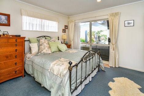 Photo of property in 79 Longford Park Drive, Takanini, 2112