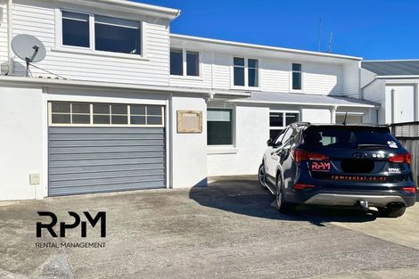 Photo of property in 1/92b South Road, Blagdon, New Plymouth, 4310