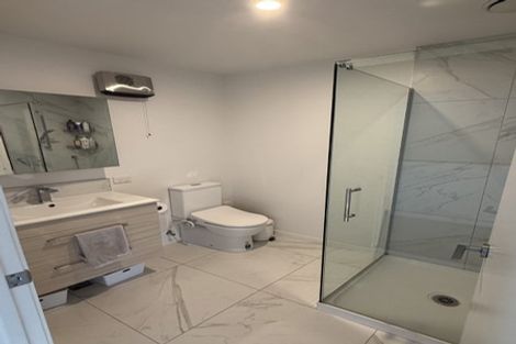 Photo of property in 5/24 Kelwyn Road, Kelston, Auckland, 0602