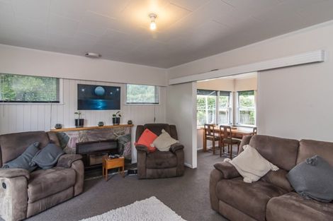 Photo of property in 7 Buckley Grove, Paraparaumu, 5032