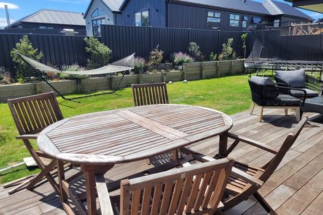 Photo of property in 11 Mcleod Avenue, Wanaka, 9305