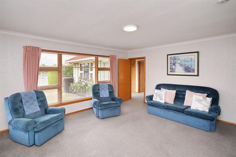 Photo of property in 25 Aileen Place, Upper Riccarton, Christchurch, 8041