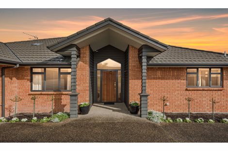 Photo of property in 7 Oldfield Court, Huntington, Hamilton, 3210