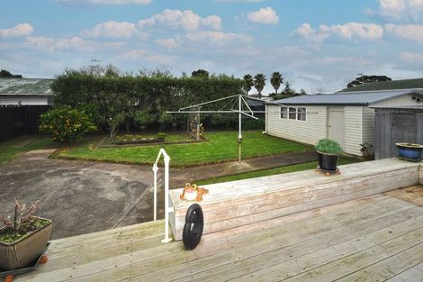 Photo of property in 12 Tinkler Place, Favona, Auckland, 2024