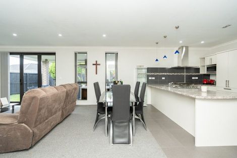 Photo of property in 3 Denham Court, Flagstaff, Hamilton, 3210
