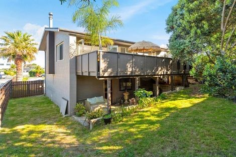 Photo of property in 33c Tay Street, Mount Maunganui, 3116