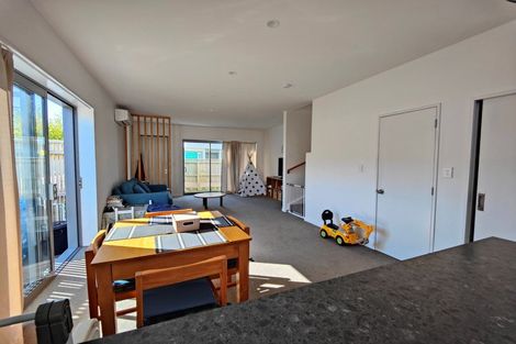 Photo of property in 10/7u Handyside Street, Tawa, Wellington, 5028