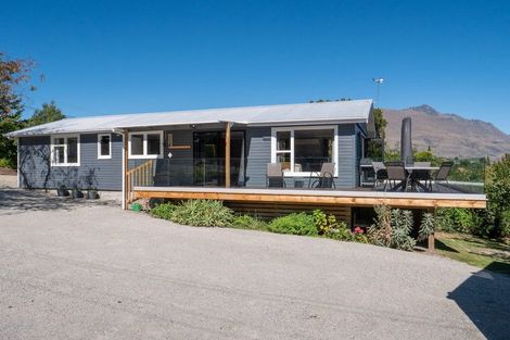 Photo of property in 493 Peninsula Road, Kelvin Heights, Queenstown, 9300