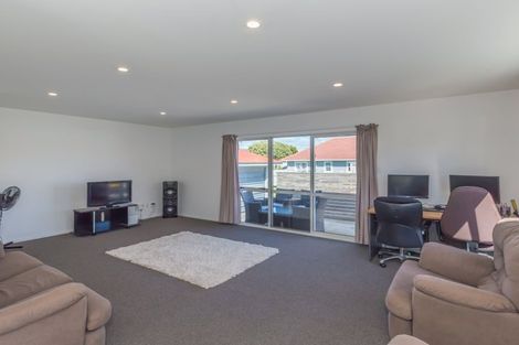 Photo of property in 46 Duke Street, Levin, 5510