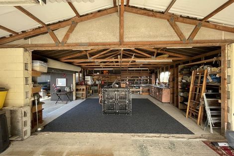 Photo of property in 22 Lyndhurst Street, Westport, 7825