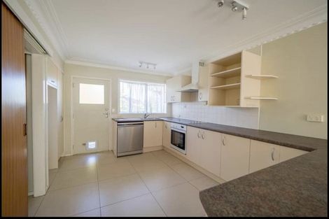 Photo of property in 1/6 Pamela Place, New Lynn, Auckland, 0600