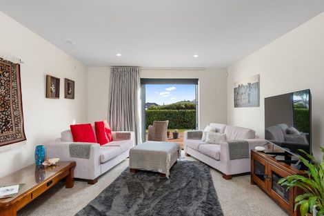 Photo of property in 6 Kilkivan Lane, Broomfield, Christchurch, 8042