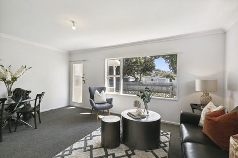 Photo of property in 84f1 Park Road, Miramar, Wellington, 6022
