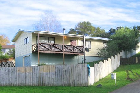 Photo of property in 54 Keegan Drive, Massey, Auckland, 0614