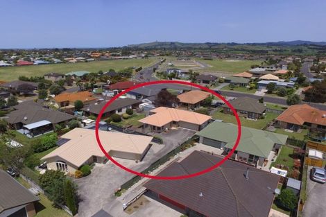 Photo of property in 25 Reef Avenue, Papamoa Beach, Papamoa, 3118
