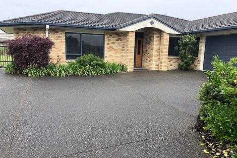 Photo of property in 73 Santa Monica Drive, Papamoa Beach, Papamoa, 3118
