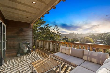 Photo of property in 53 Stillwater Crescent, Stillwater, Silverdale, 0993