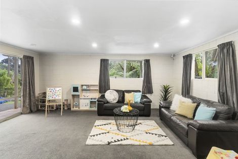 Photo of property in 25 Coroglen Avenue, Birkenhead, Auckland, 0626