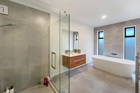 Photo of property in 8 Texel Crescent, West Melton, 7618