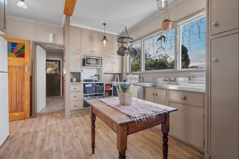 Photo of property in 14a Walsh Road, Westown, New Plymouth, 4310