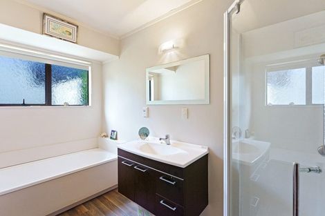 Photo of property in 28 Weggery Drive, Waikanae Beach, Waikanae, 5036