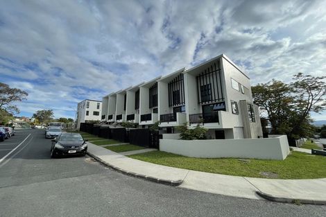 Photo of property in 7/5 Dellwood Avenue, Henderson, Auckland, 0612