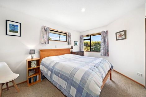 Photo of property in 2 Ngaio Street, Saint Martins, Christchurch, 8022