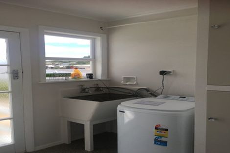 Photo of property in 28a Camperdown Road, Miramar, Wellington, 6022