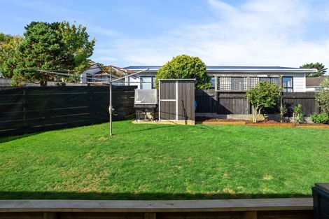 Photo of property in 42 Dominica Crescent, Grenada Village, Wellington, 6037