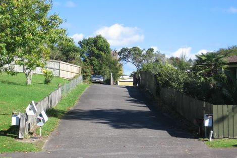 Photo of property in 14 Glucina Place, Glen Eden, Auckland, 0602